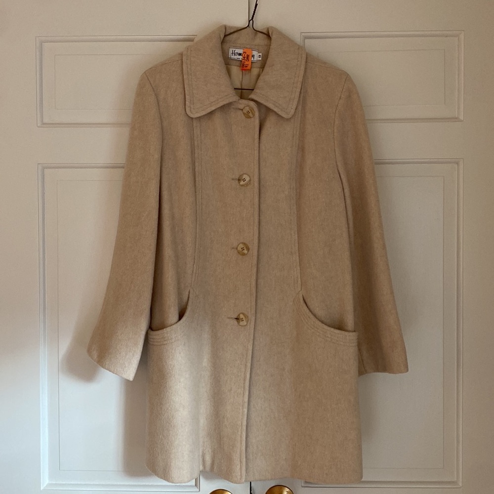Herman Kay Timeless and Classic Wool Coat. Made in USA. Dry Clean Only.
